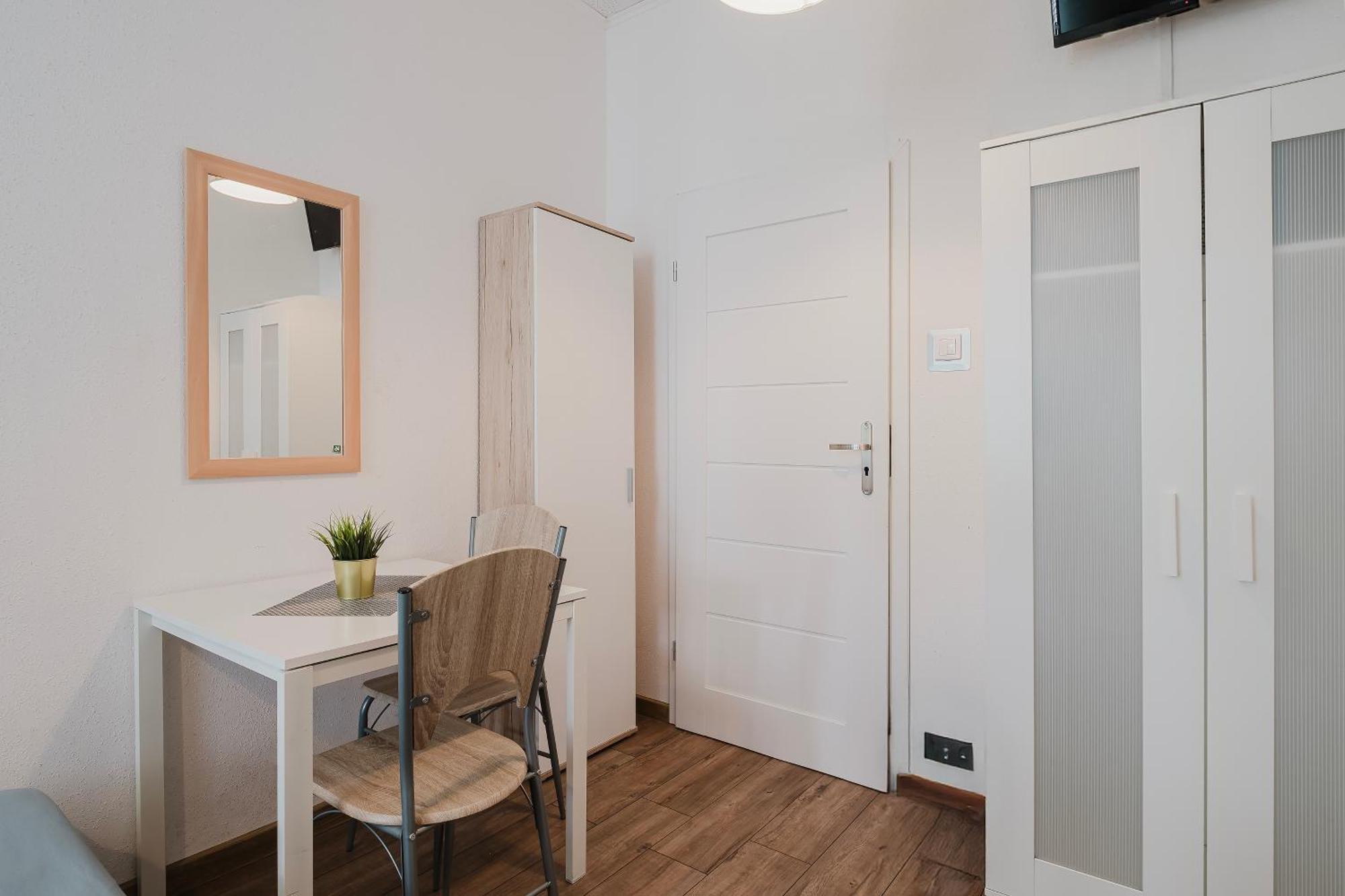 Keja - Pokoje W Centrum Gdyni Aparthotel